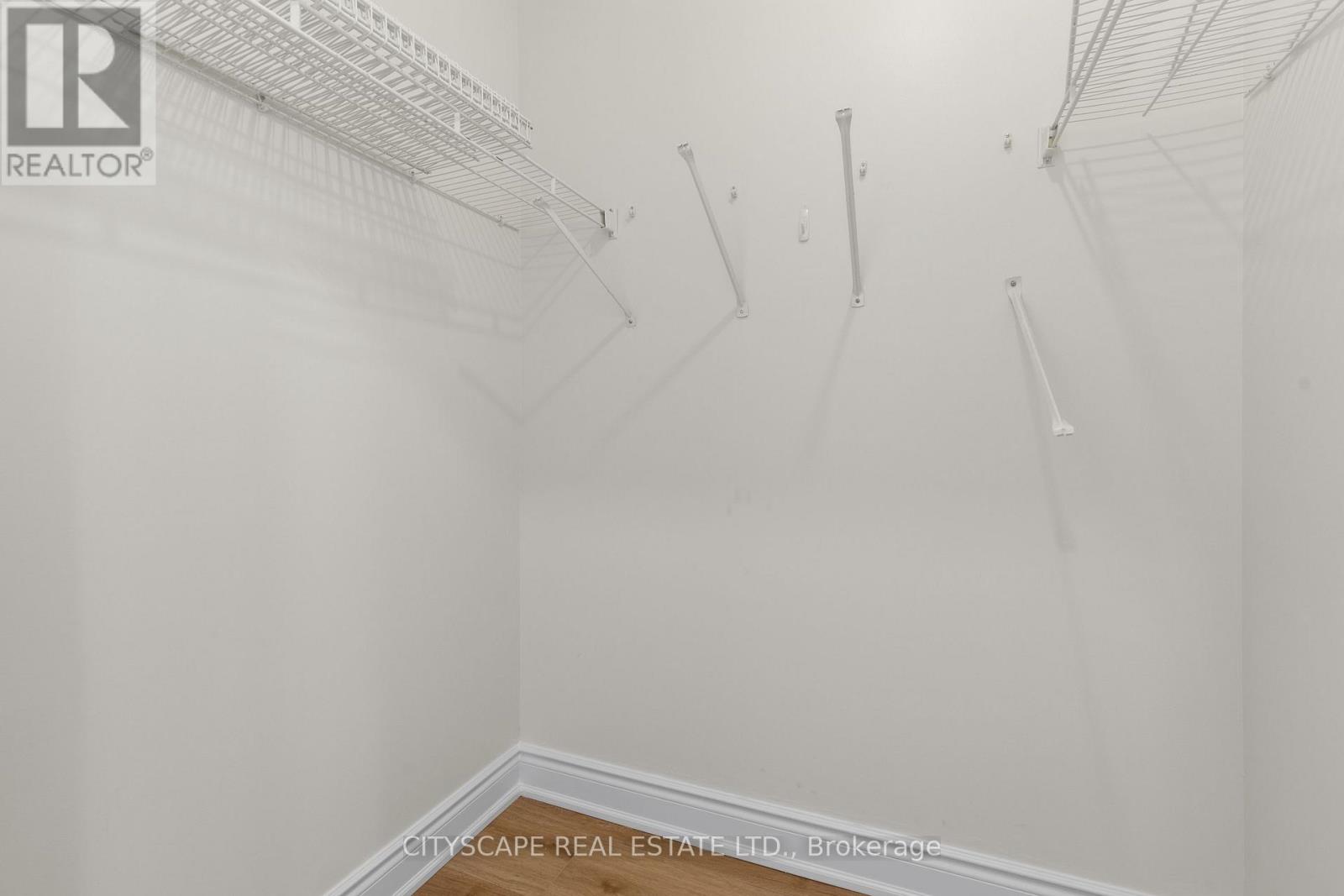 3409 Mcdowell Drive, Mississauga, Ontario  L5M 6R7 - Photo 35 - W13410794