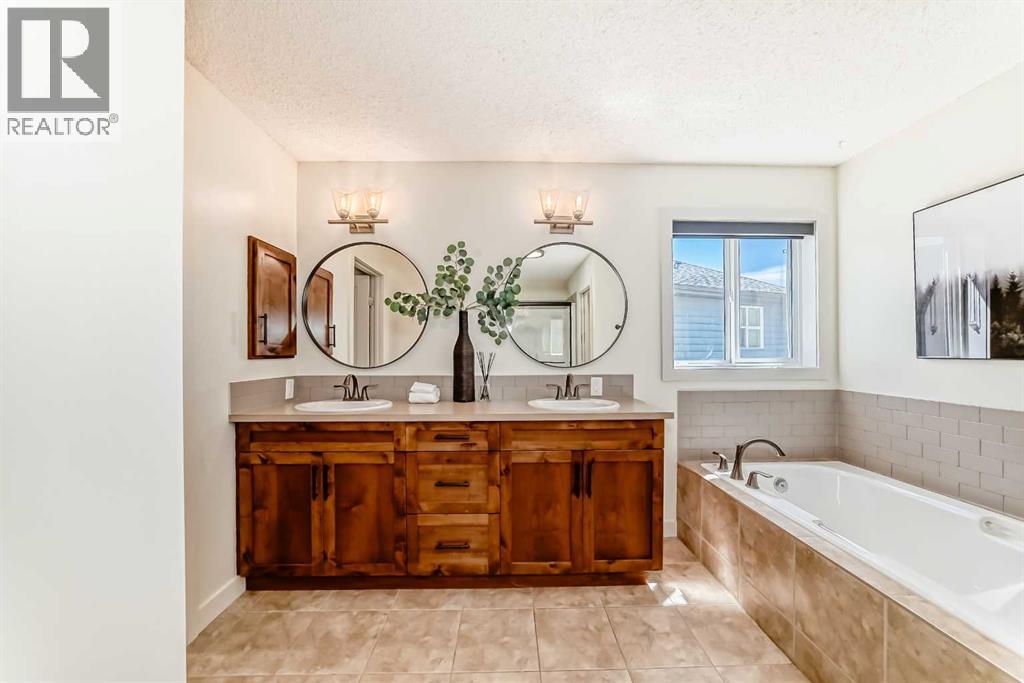 82 Mahogany Green Se, Calgary, Alberta  T3M 0T3 - Photo 24 - A2312919