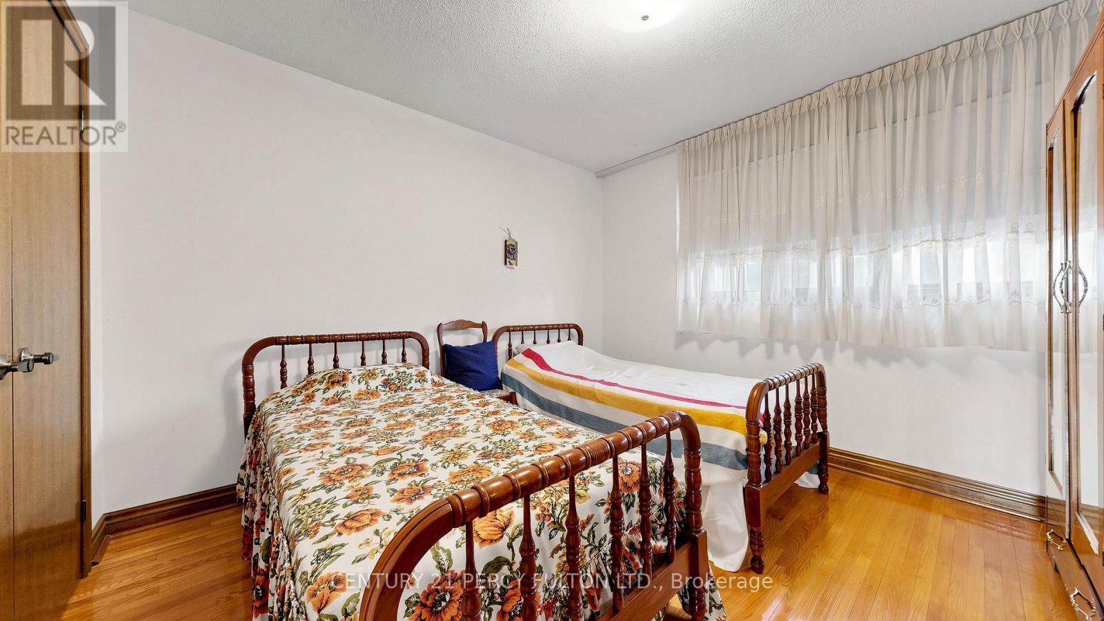 29 Ernest Avenue, Toronto, Ontario  M2J 3T4 - Photo 24 - C13246966