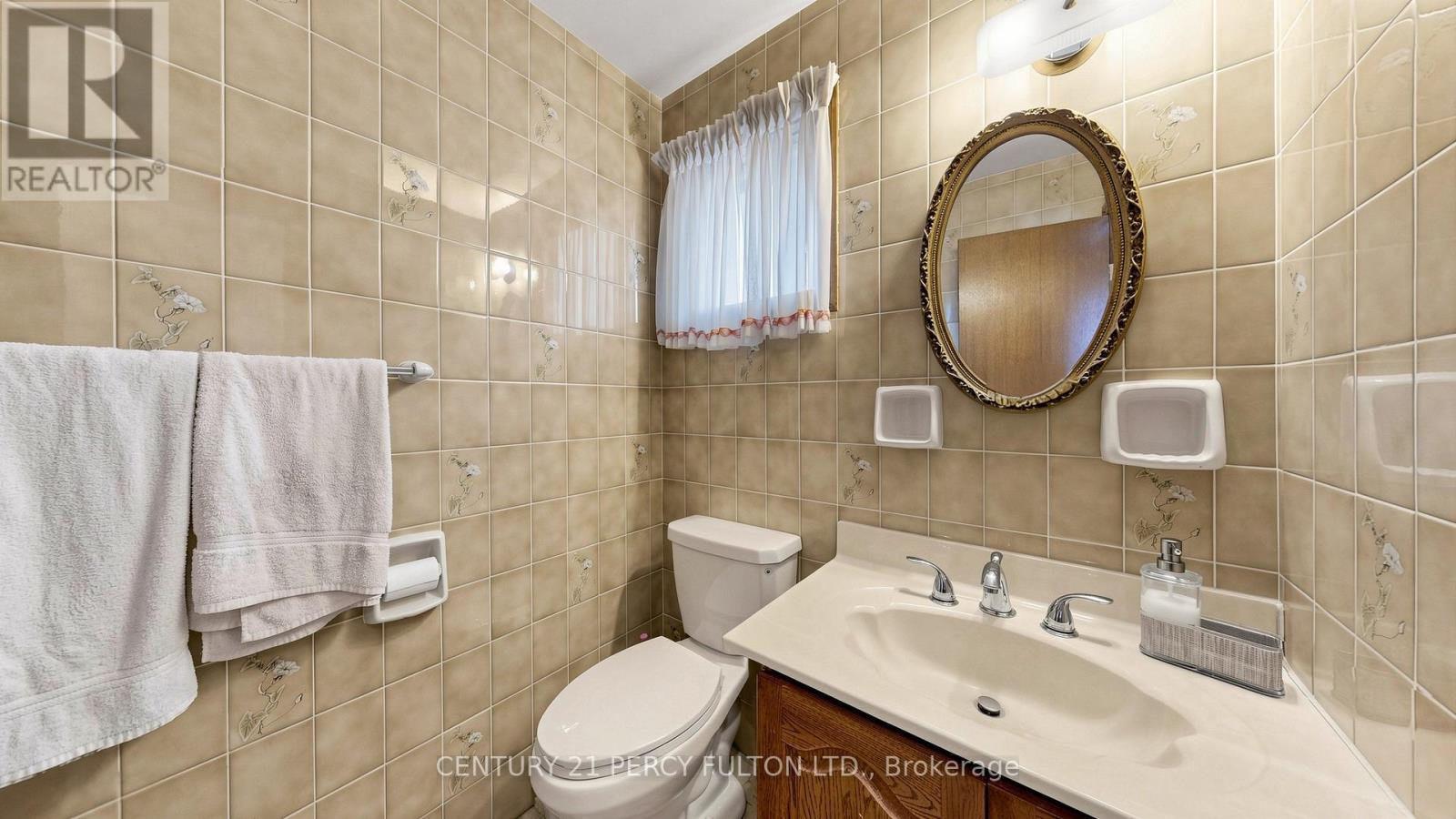 29 Ernest Avenue, Toronto, Ontario  M2J 3T4 - Photo 14 - C13246966