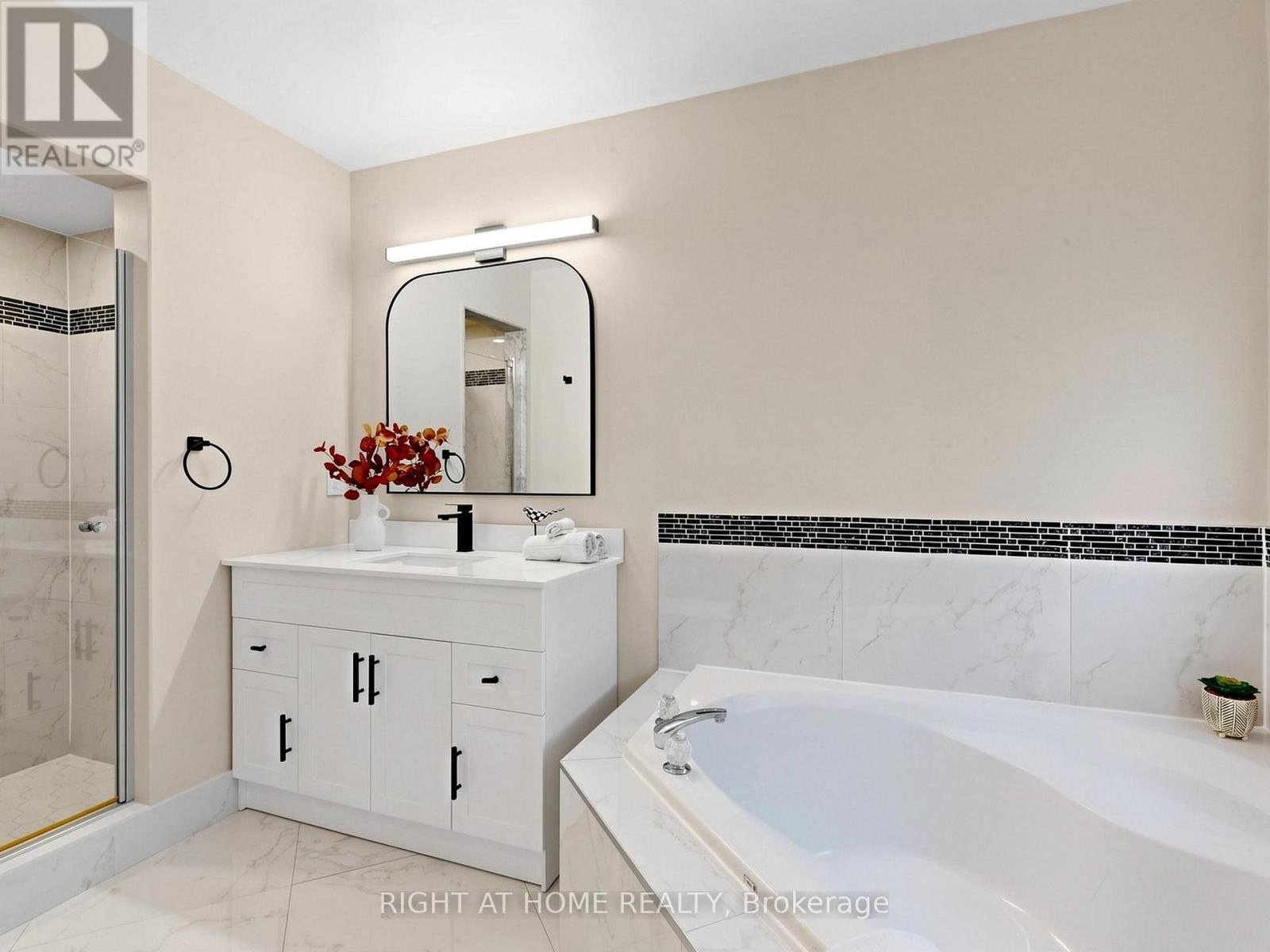 31 National Pine Drive, Vaughan, Ontario  L6A 3M2 - Photo 27 - N13410734