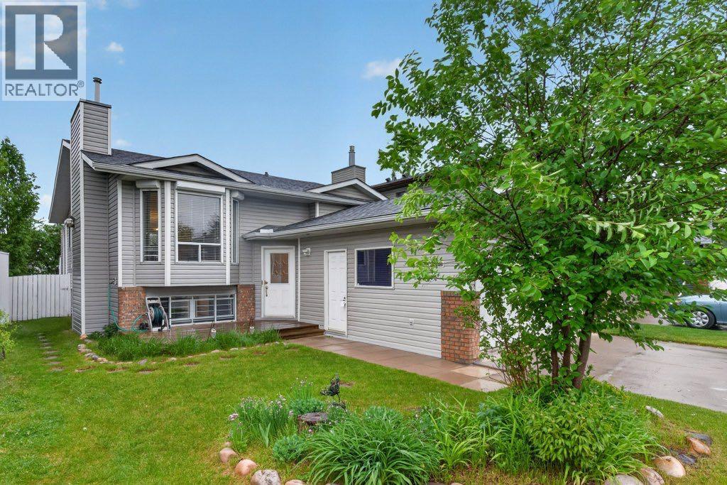 156 Rivercroft Close SE, Calgary, Alberta  T2C 3X1 - Photo 2 - A2316622