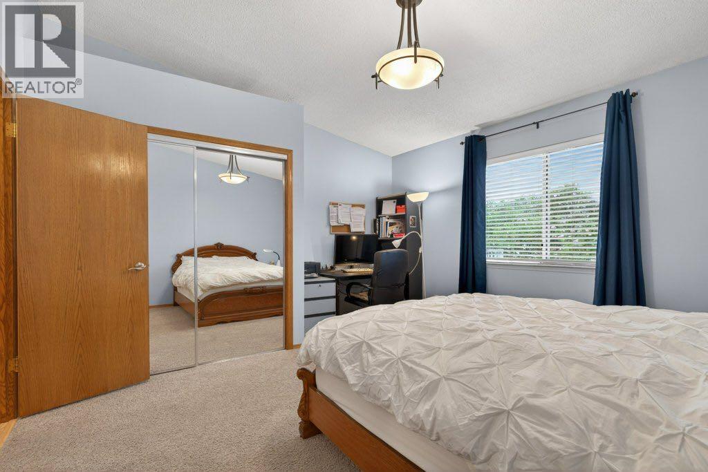 156 Rivercroft Close SE, Calgary, Alberta  T2C 3X1 - Photo 20 - A2316622