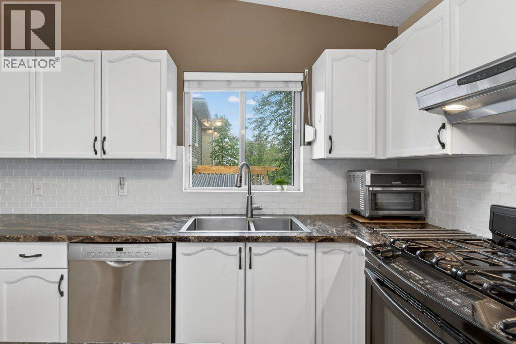 156 Rivercroft Close SE, Calgary, Alberta  T2C 3X1 - Photo 15 - A2316622