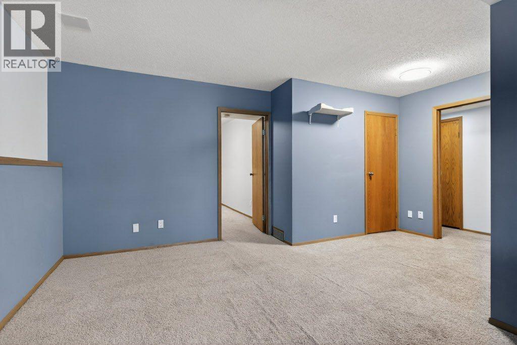 156 Rivercroft Close SE, Calgary, Alberta  T2C 3X1 - Photo 32 - A2316622