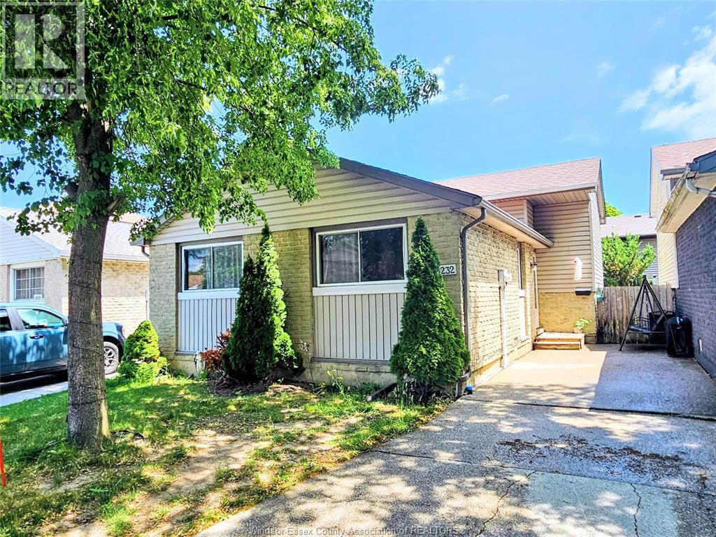 8232 Gregory Place, Windsor, Ontario  N8S 4N4 - Photo 2 - 26012283