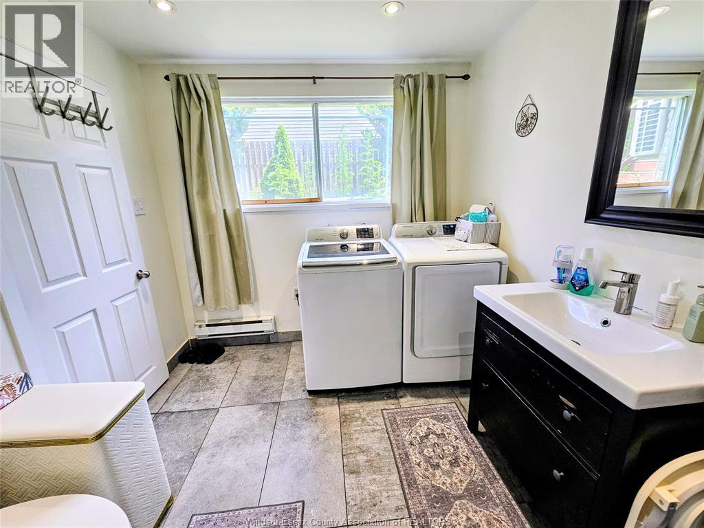 8232 Gregory Place, Windsor, Ontario  N8S 4N4 - Photo 22 - 26012283