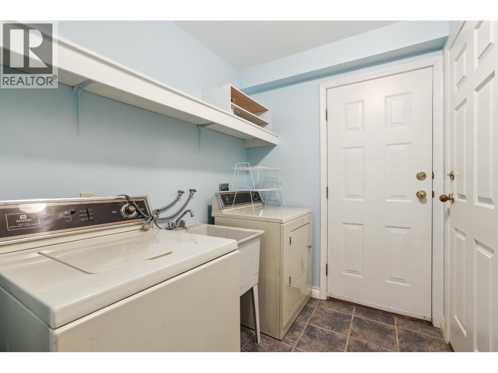 3778 Nithsdale Street, Burnaby, British Columbia  V5G 1P3 - Photo 24 - R3099494