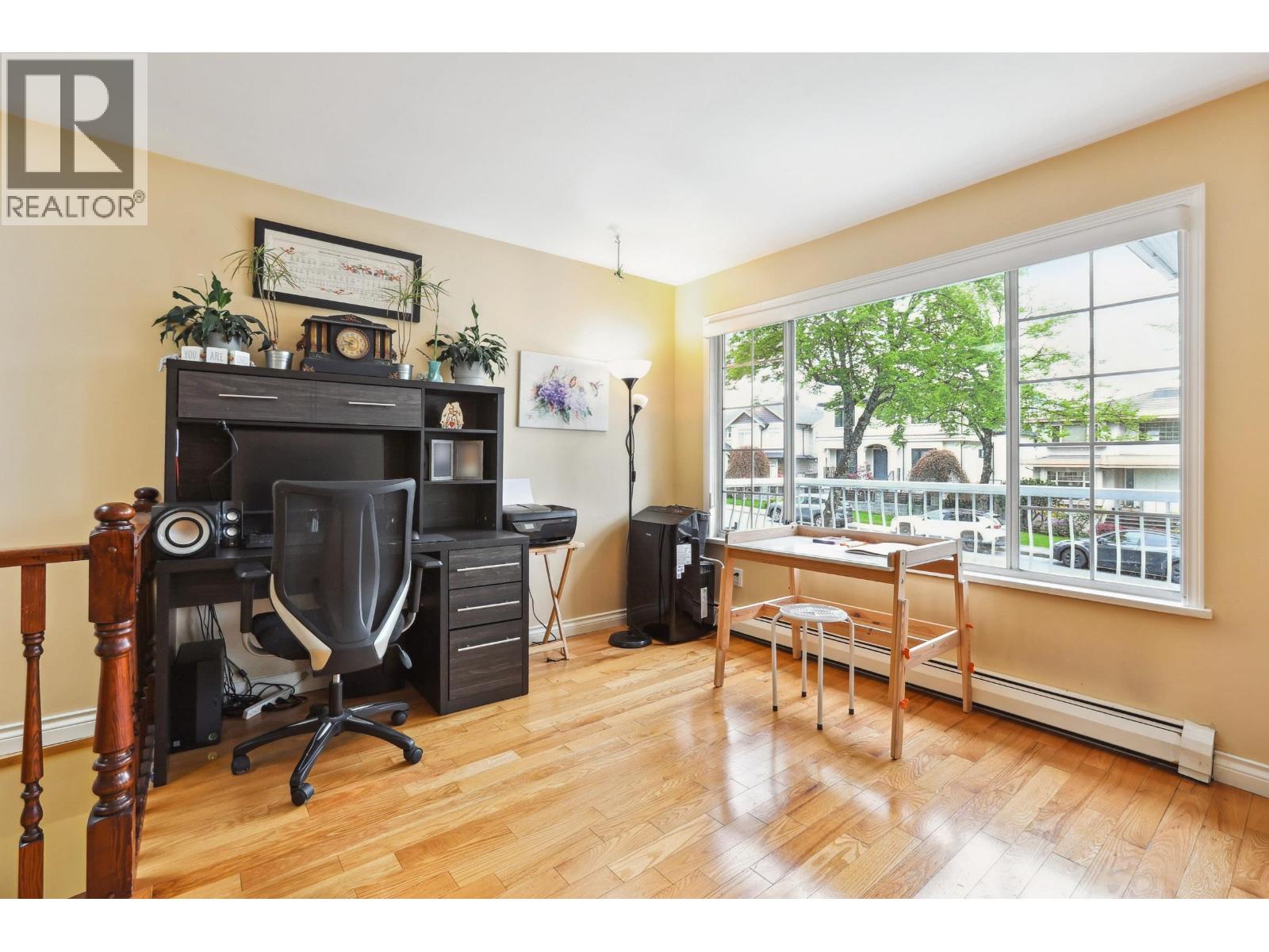 3778 Nithsdale Street, Burnaby, British Columbia  V5G 1P3 - Photo 4 - R3099494