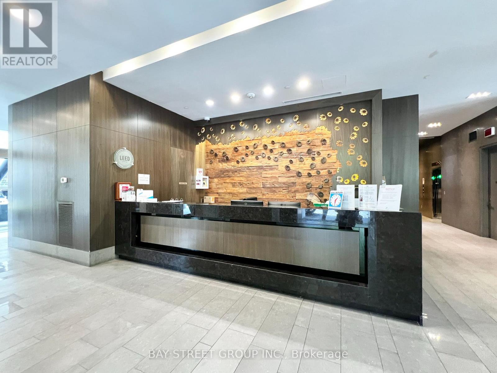 903 - 88 Sheppard Avenue E, Toronto, Ontario  M2N 0G9 - Photo 3 - C13410880