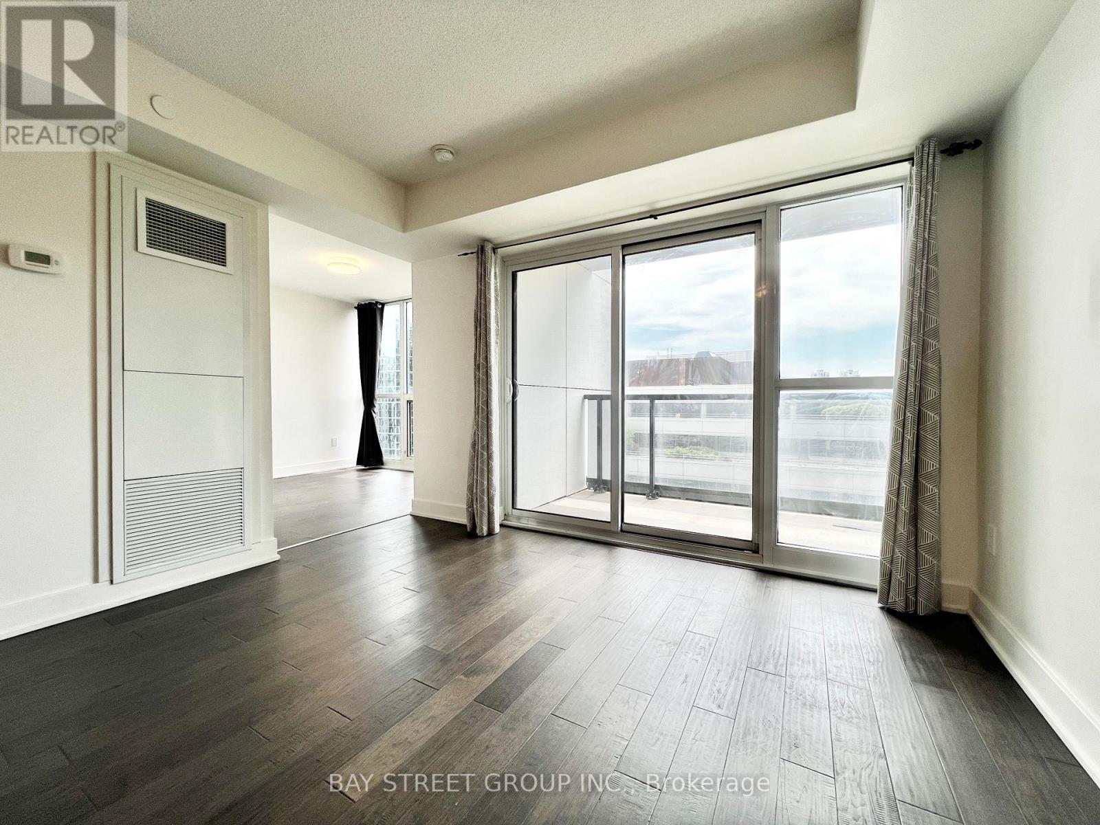 903 - 88 Sheppard Avenue E, Toronto, Ontario  M2N 0G9 - Photo 8 - C13410880