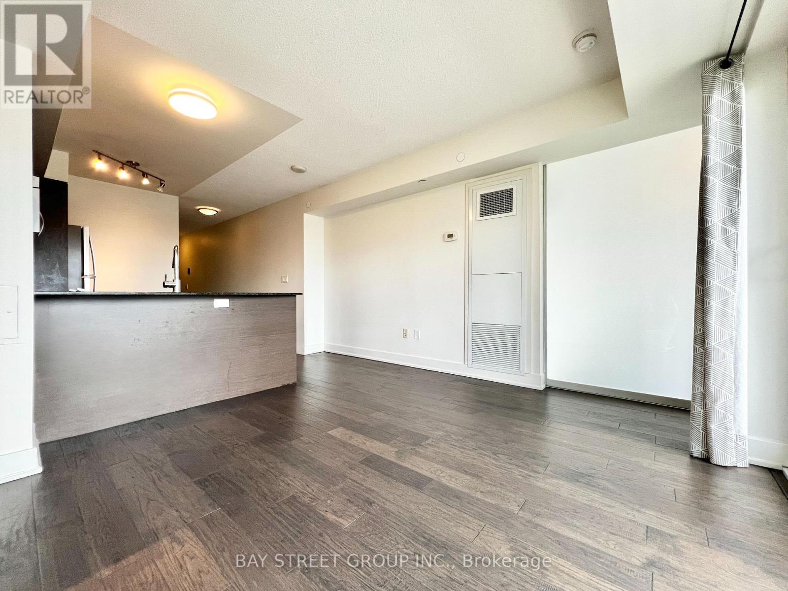 903 - 88 Sheppard Avenue E, Toronto, Ontario  M2N 0G9 - Photo 9 - C13410880