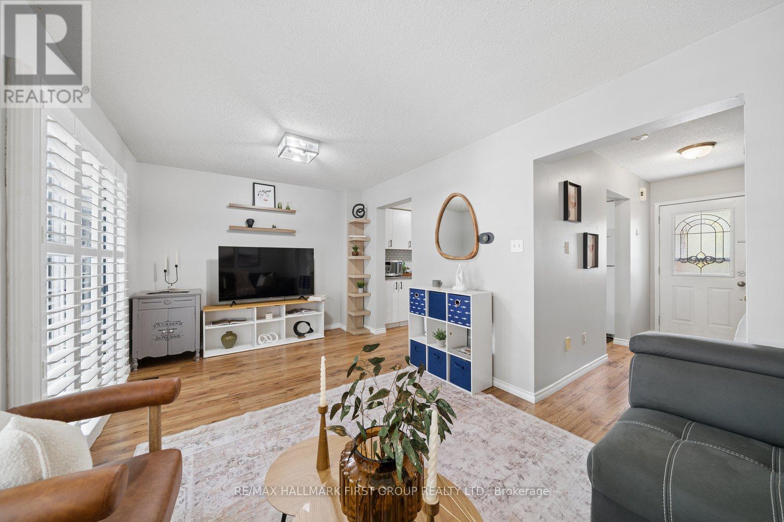 95 Vail Meadows Crescent, Clarington, Ontario  L1C 4T3 - Photo 3 - E13410848