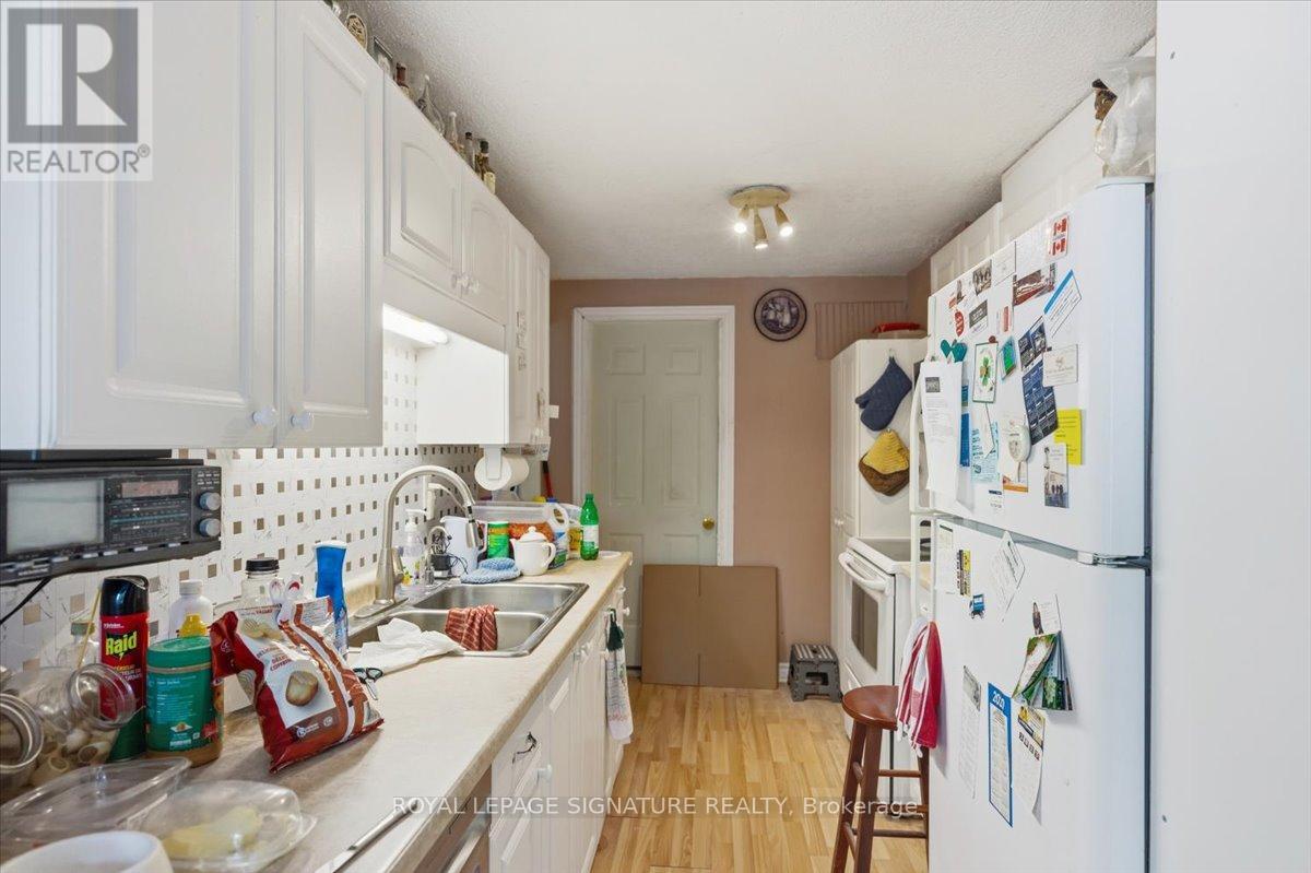 54 Scott Crescent, Barrie, Ontario  L4N 4W3 - Photo 13 - S13410872