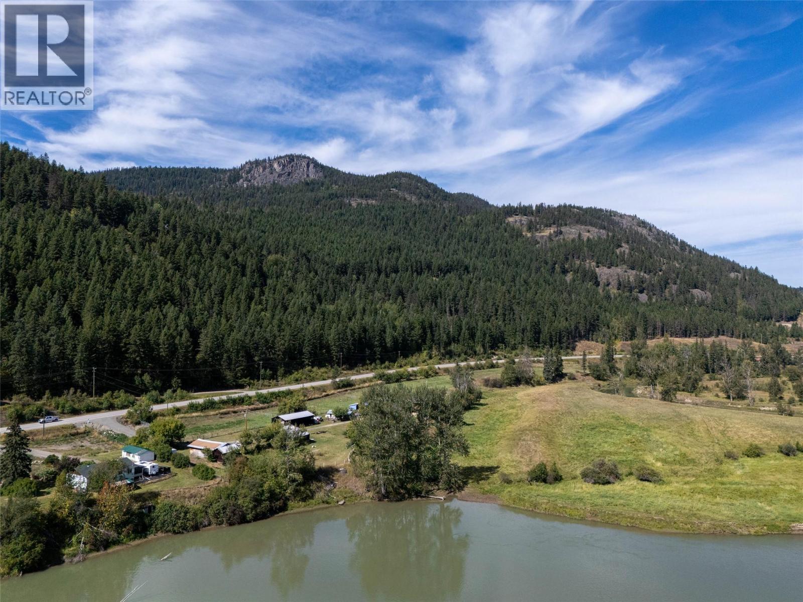 8572 Yellowhead Highway S, Little Fort, British Columbia  V0E 2C0 - Photo 58 - 10390133