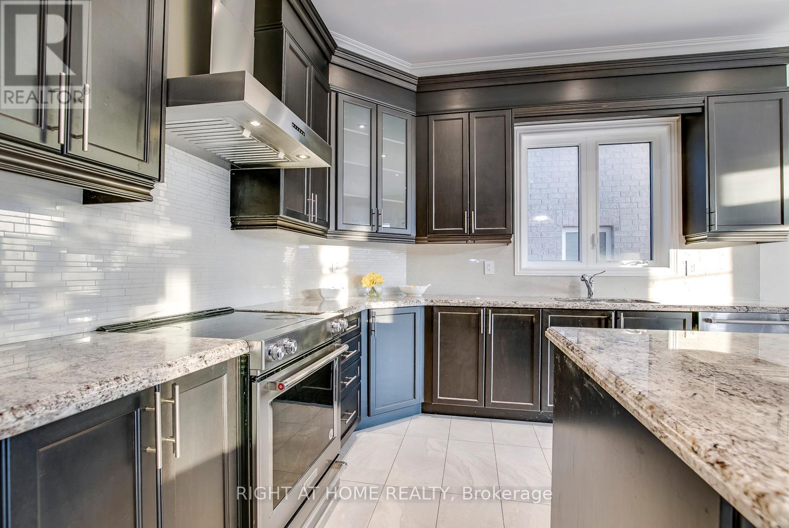 3182 Sunflower Drive, Oakville, Ontario  L6M 1N3 - Photo 13 - W13410852