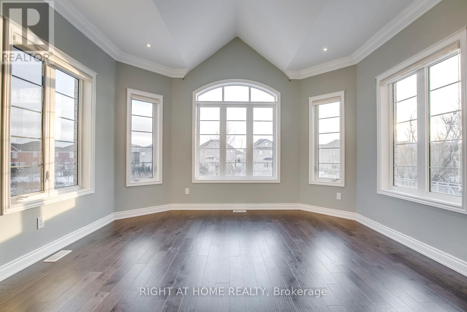 3182 Sunflower Drive, Oakville, Ontario  L6M 1N3 - Photo 9 - W13410852