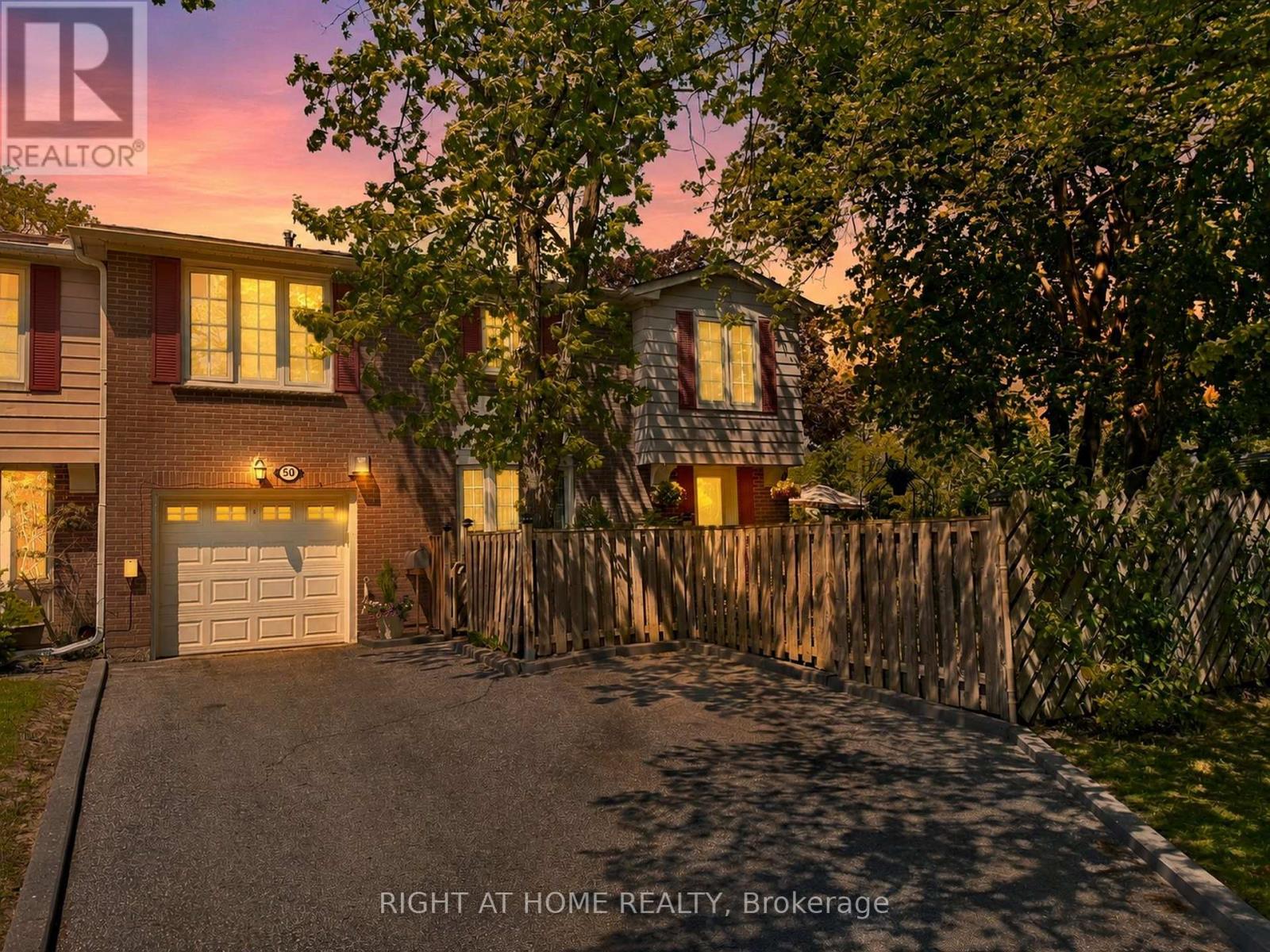 50 Rathfon Crescent, Richmond Hill, Ontario  L4C 5B7 - Photo 7 - N12977766