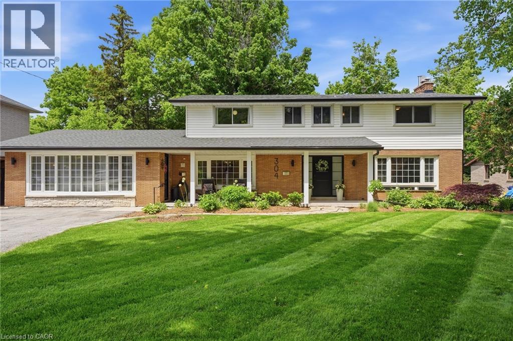 304 STONE CHURCH Road W, Hamilton, Ontario