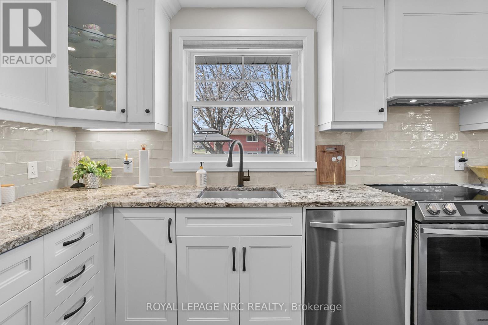 787 Grandview Road, Fort Erie, Ontario  L2A 4V6 - Photo 16 - X12982780