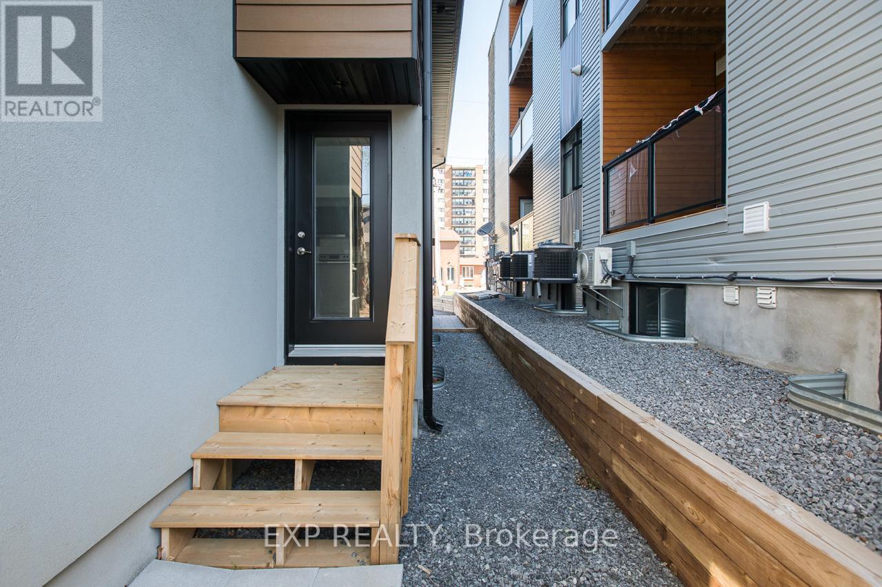 546 Guy Street, Ottawa, Ontario  K1K 1B9 - Photo 12 - X13410966