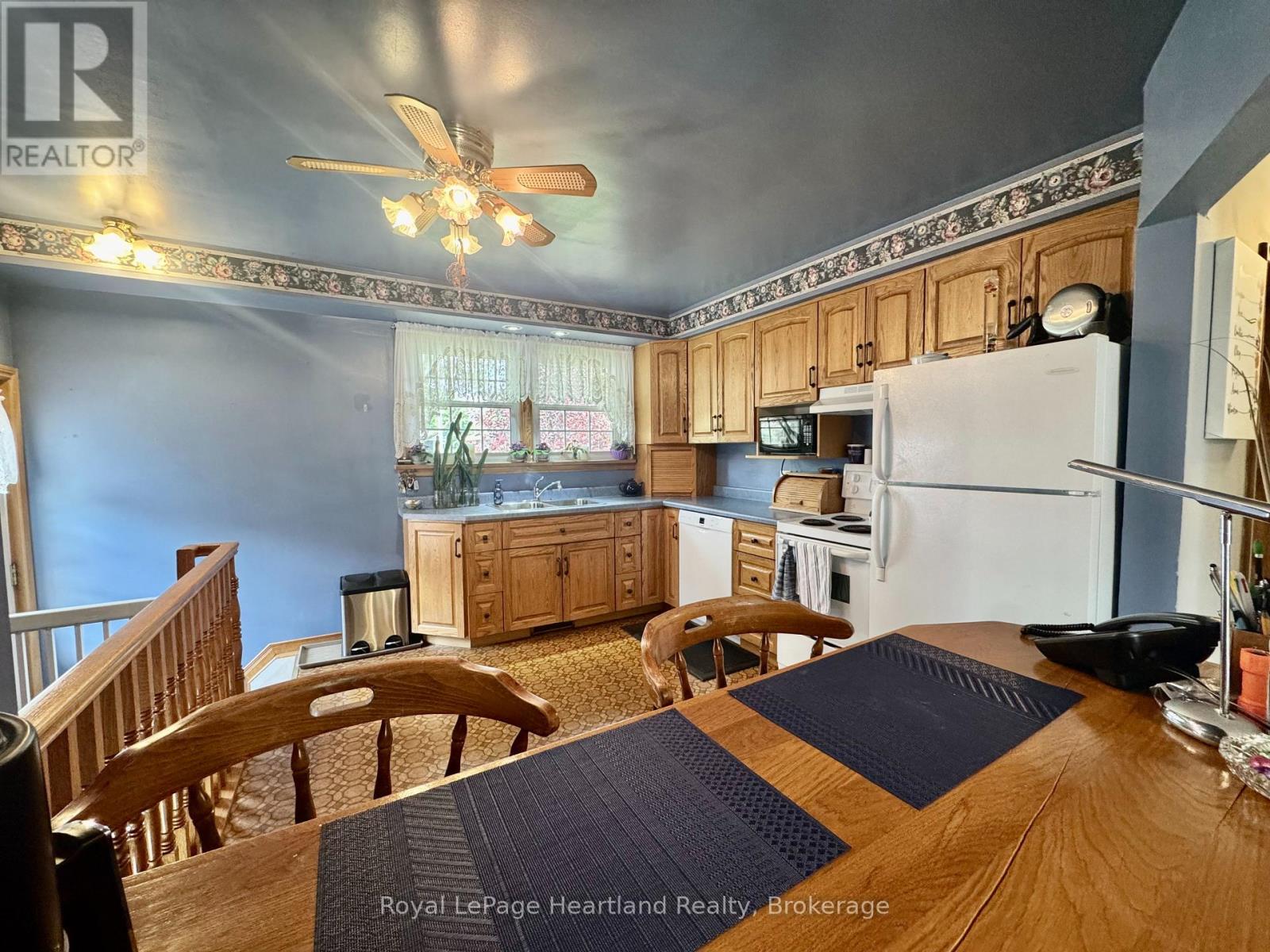 47 Mcdonald Street, Stratford, Ontario N5A 4W4 - Photo 7 - X13337982