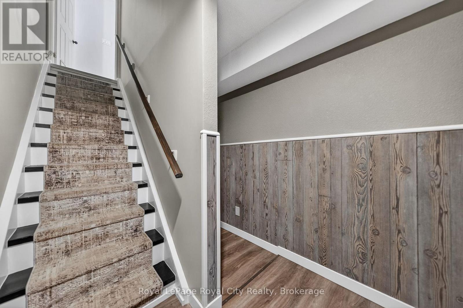 35 Eastview Road, Guelph, Ontario  N1E 6J7 - Photo 15 - X13410940