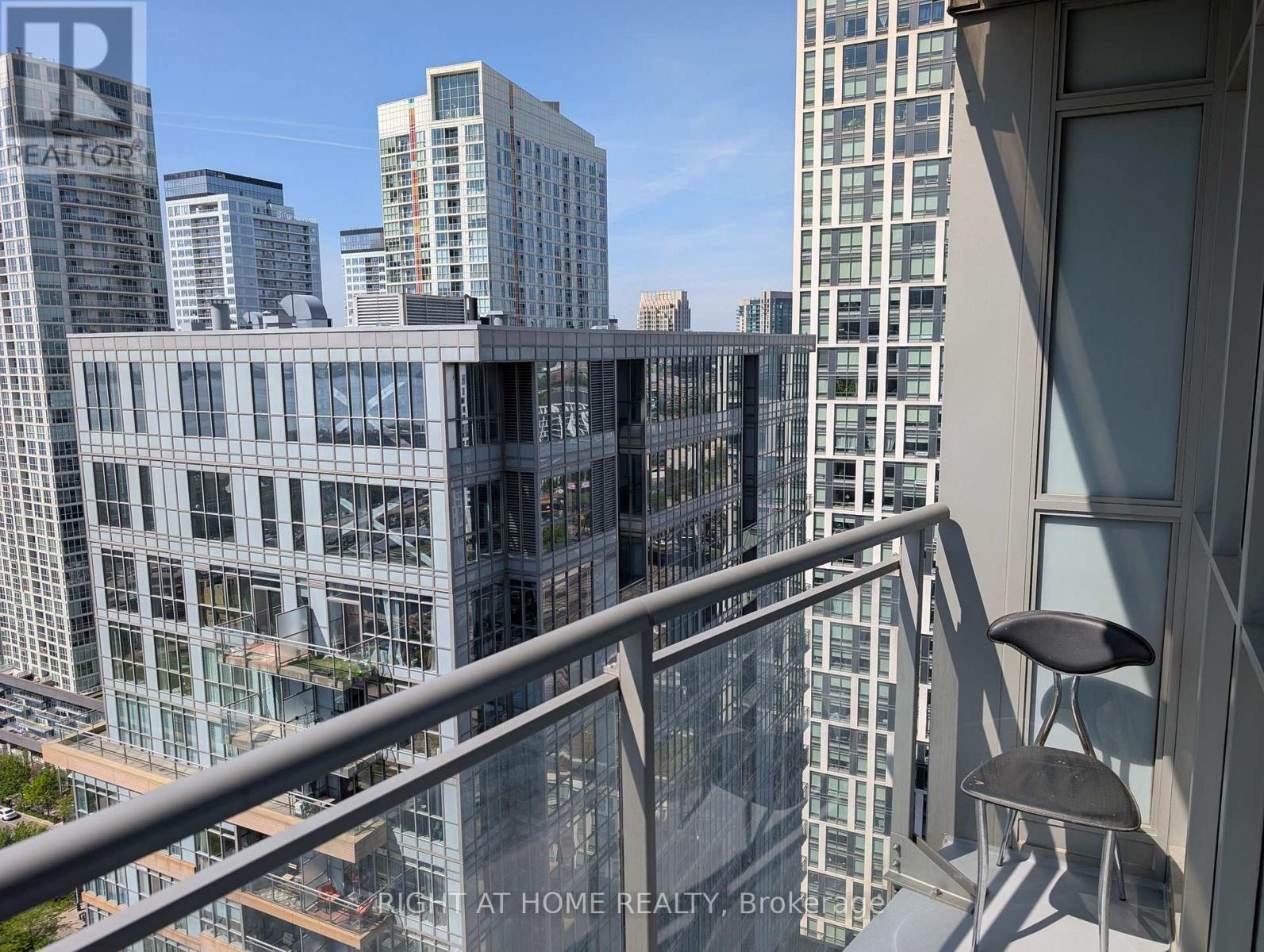 2908 - 21 Iceboat Terrace, Toronto, Ontario  M5V 4A9 - Photo 12 - C13410946