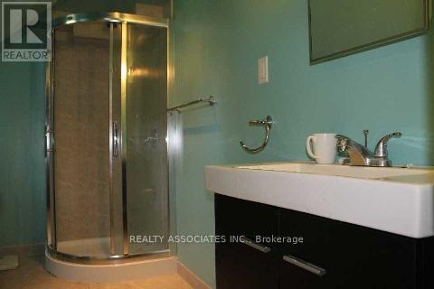 58 Danby Avenue, Toronto, Ontario  M3H 2J4 - Photo 7 - C13410980