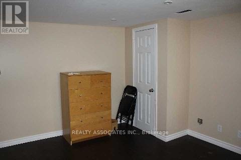 58 Danby Avenue, Toronto, Ontario  M3H 2J4 - Photo 8 - C13410980