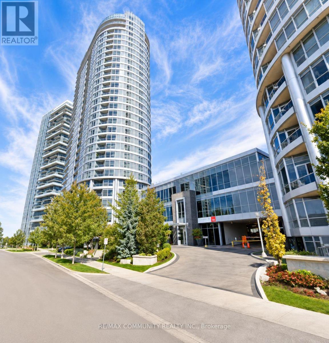 715 - 181 VILLAGE GREEN SQUARE, Toronto, Ontario