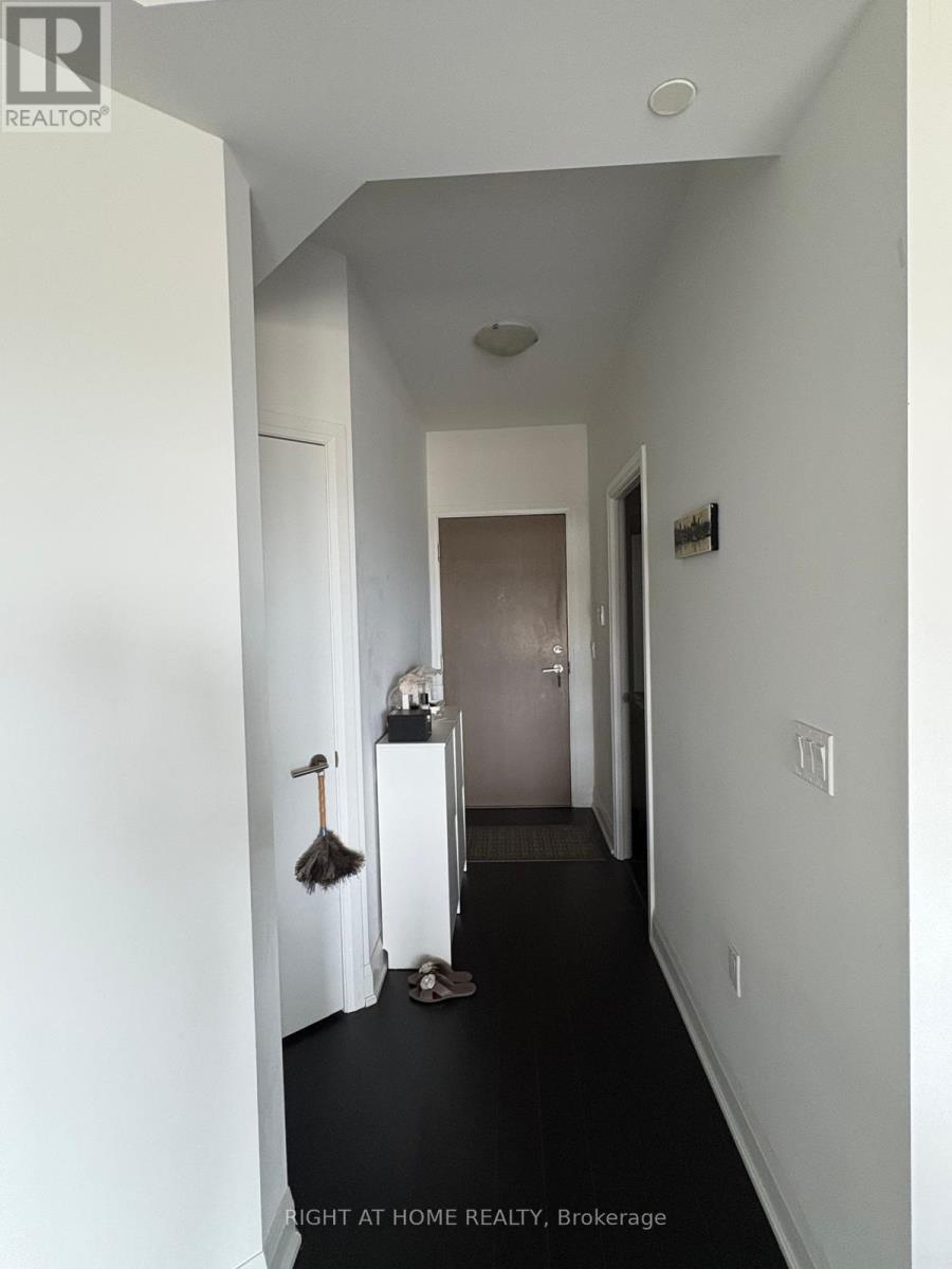 1413 - 160 Vanderhoof Avenue, Toronto, Ontario  M4G 2G6 - Photo 13 - C13236620