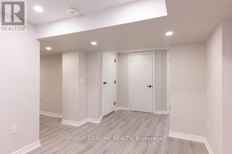 6 Bellvare Crescent, Toronto, Ontario  M1R 2M9 - Photo 11 - E12968452