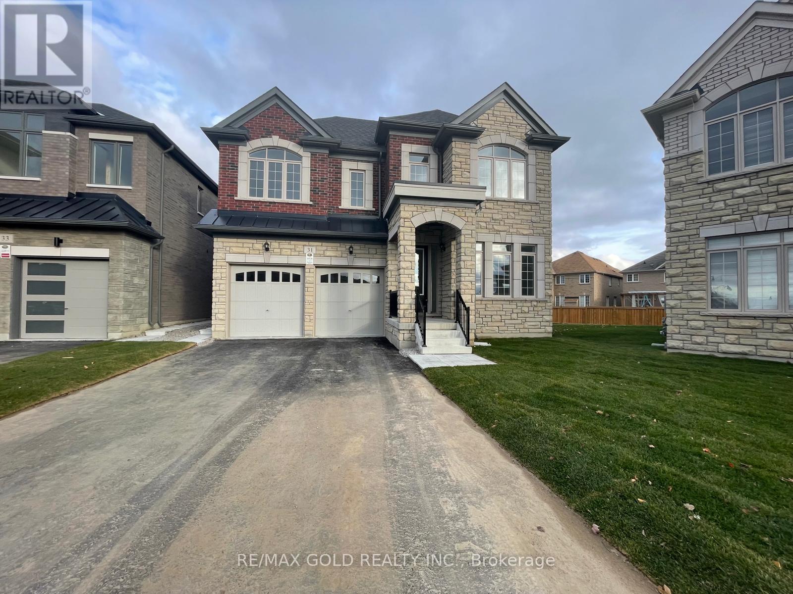 31 DOLOMITE DRIVE, Brampton, Ontario
