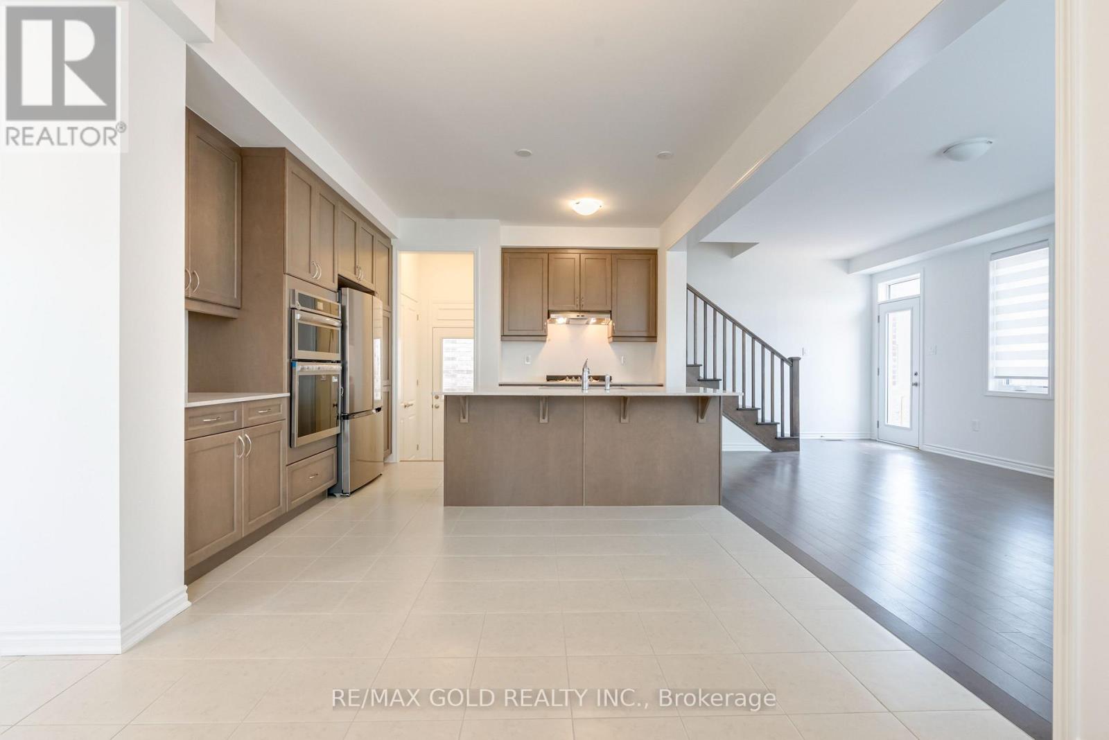 1330 Richardson Way, Milton, Ontario  L9E 2J8 - Photo 12 - W13410922