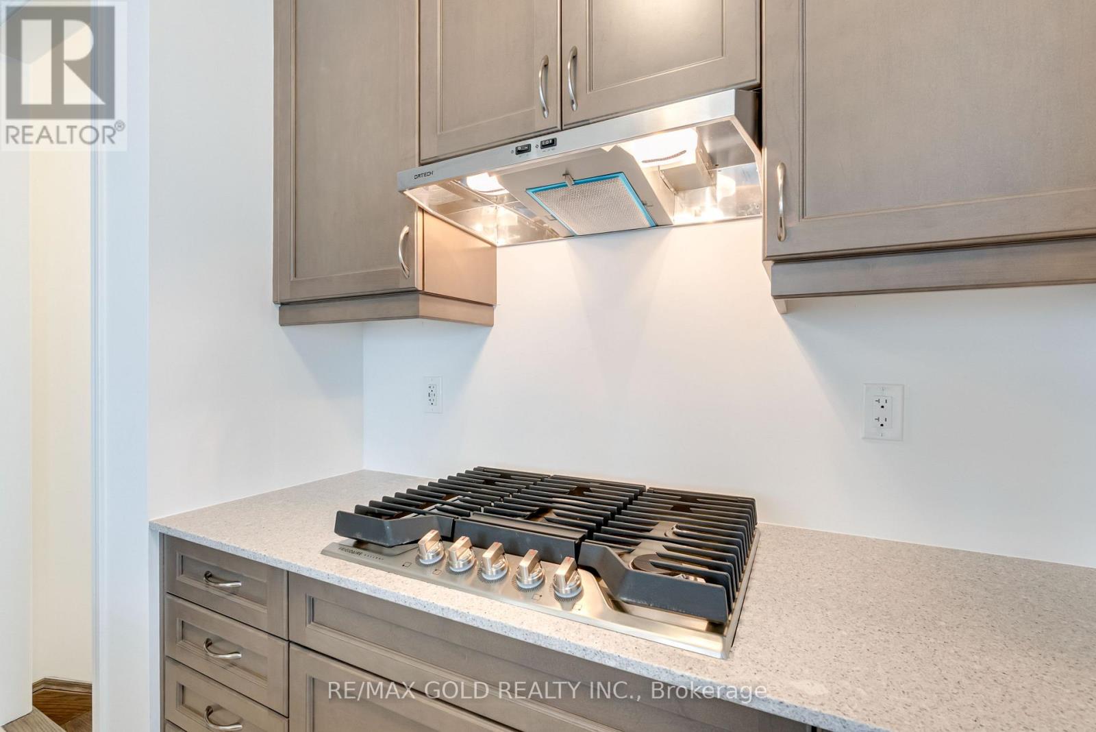 1330 Richardson Way, Milton, Ontario  L9E 2J8 - Photo 14 - W13410922
