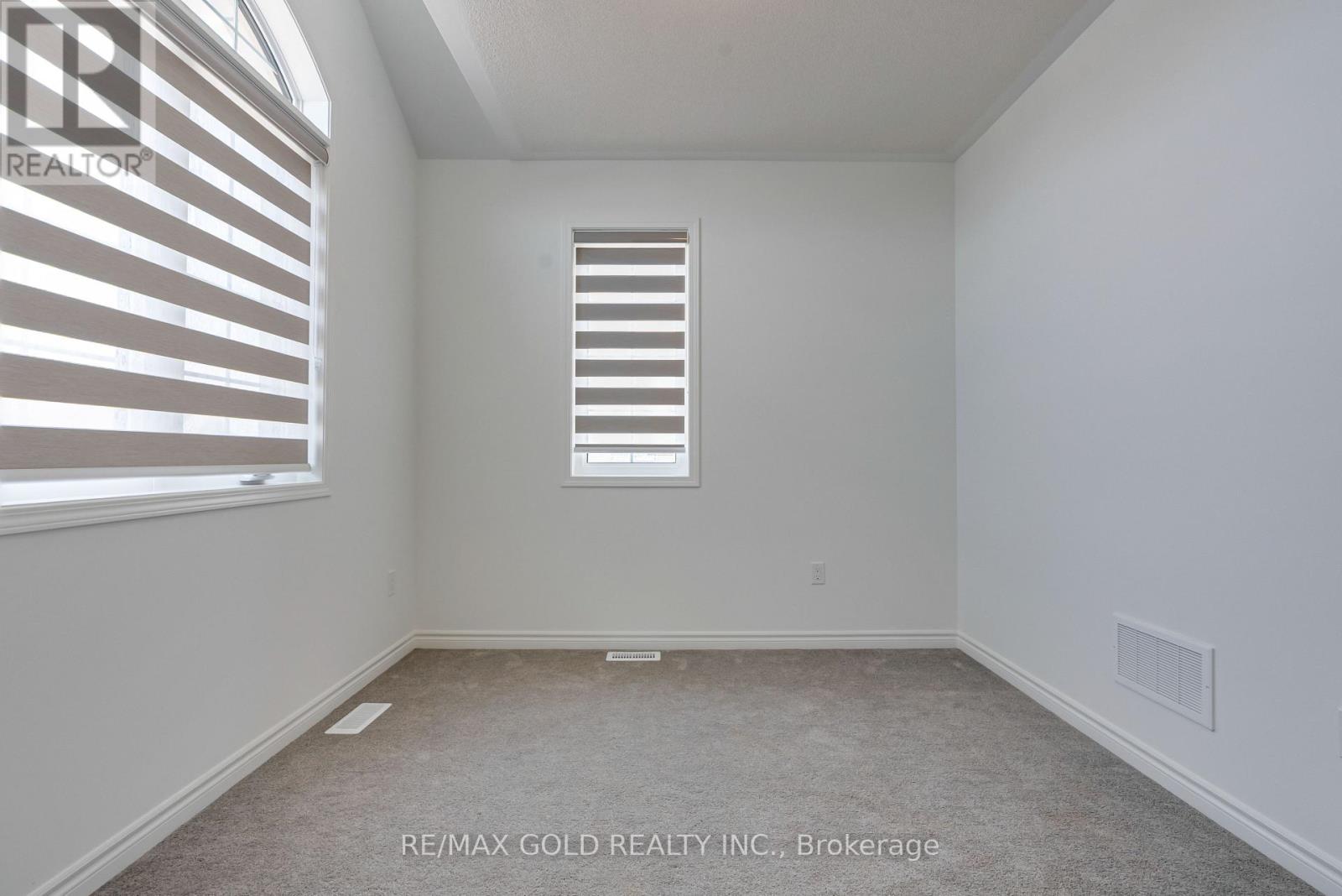 1330 Richardson Way, Milton, Ontario  L9E 2J8 - Photo 17 - W13410922