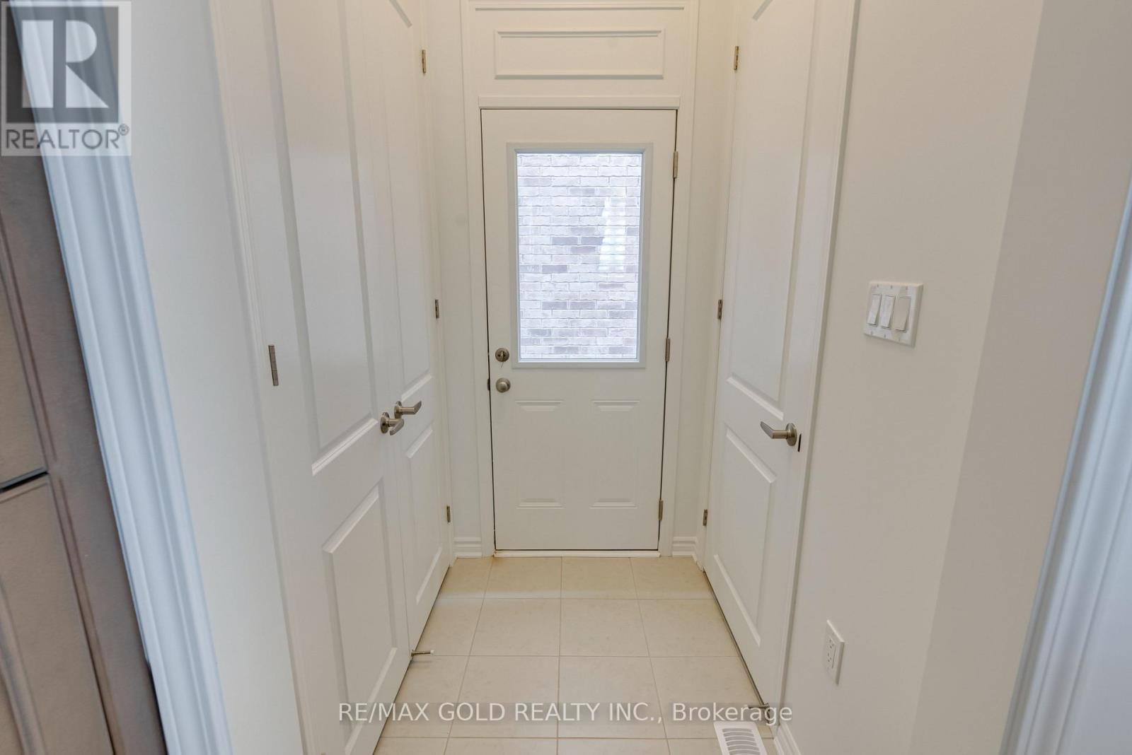 1330 Richardson Way, Milton, Ontario  L9E 2J8 - Photo 24 - W13410922