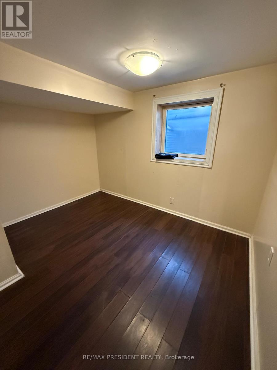 84 Primerose Crescent, Brampton, Ontario  L6Z 1E3 - Photo 19 - W13410938
