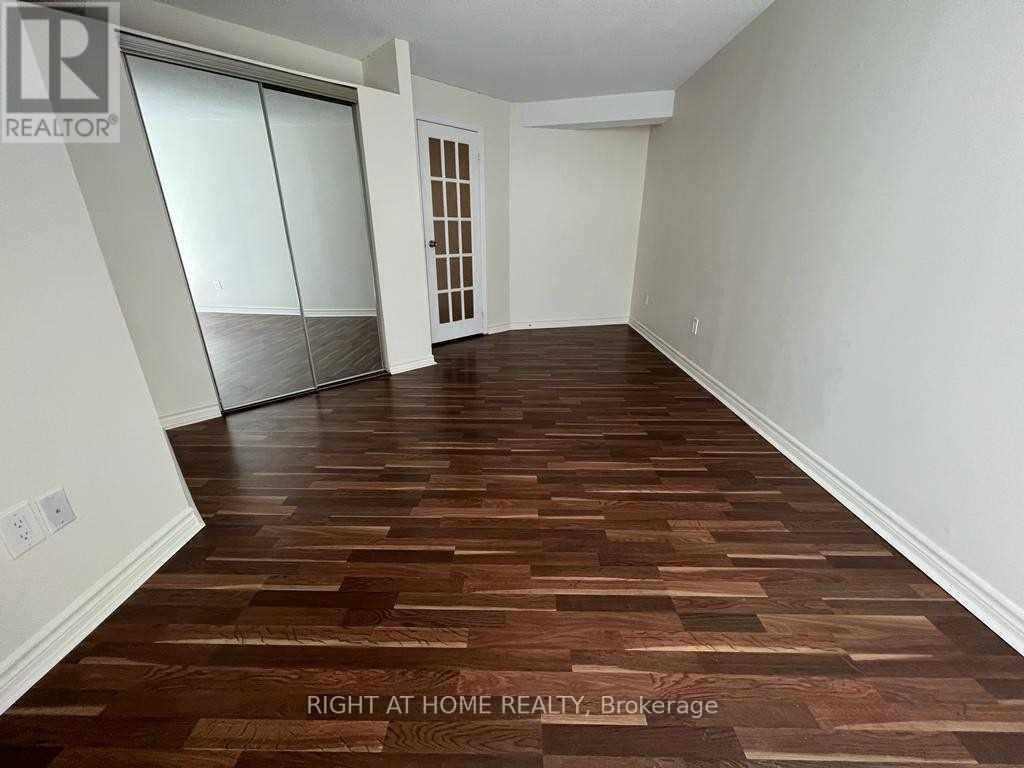 3202 - 3650 Kaneff Crescent, Mississauga, Ontario  L5A 4A1 - Photo 10 - W13410976