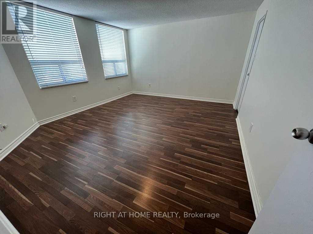 3202 - 3650 Kaneff Crescent, Mississauga, Ontario  L5A 4A1 - Photo 15 - W13410976