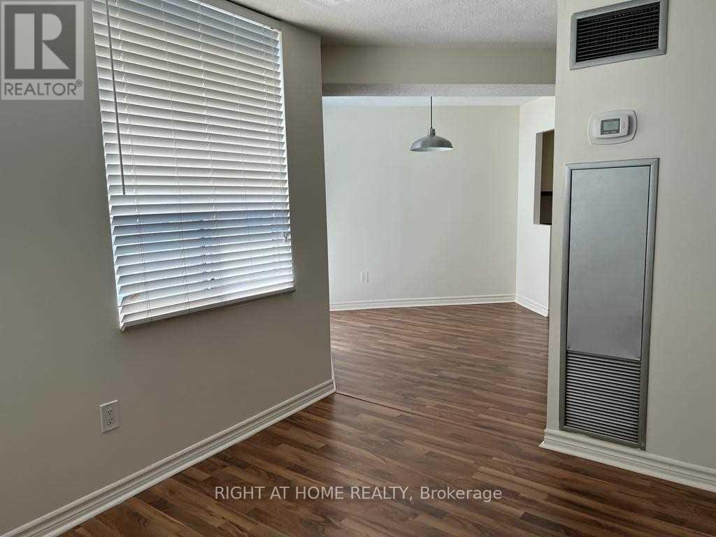 3202 - 3650 Kaneff Crescent, Mississauga, Ontario  L5A 4A1 - Photo 7 - W13410976