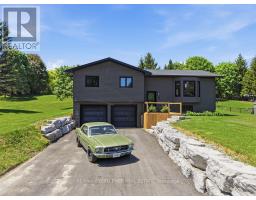 33 MAIN STREET, Amaranth, Ontario