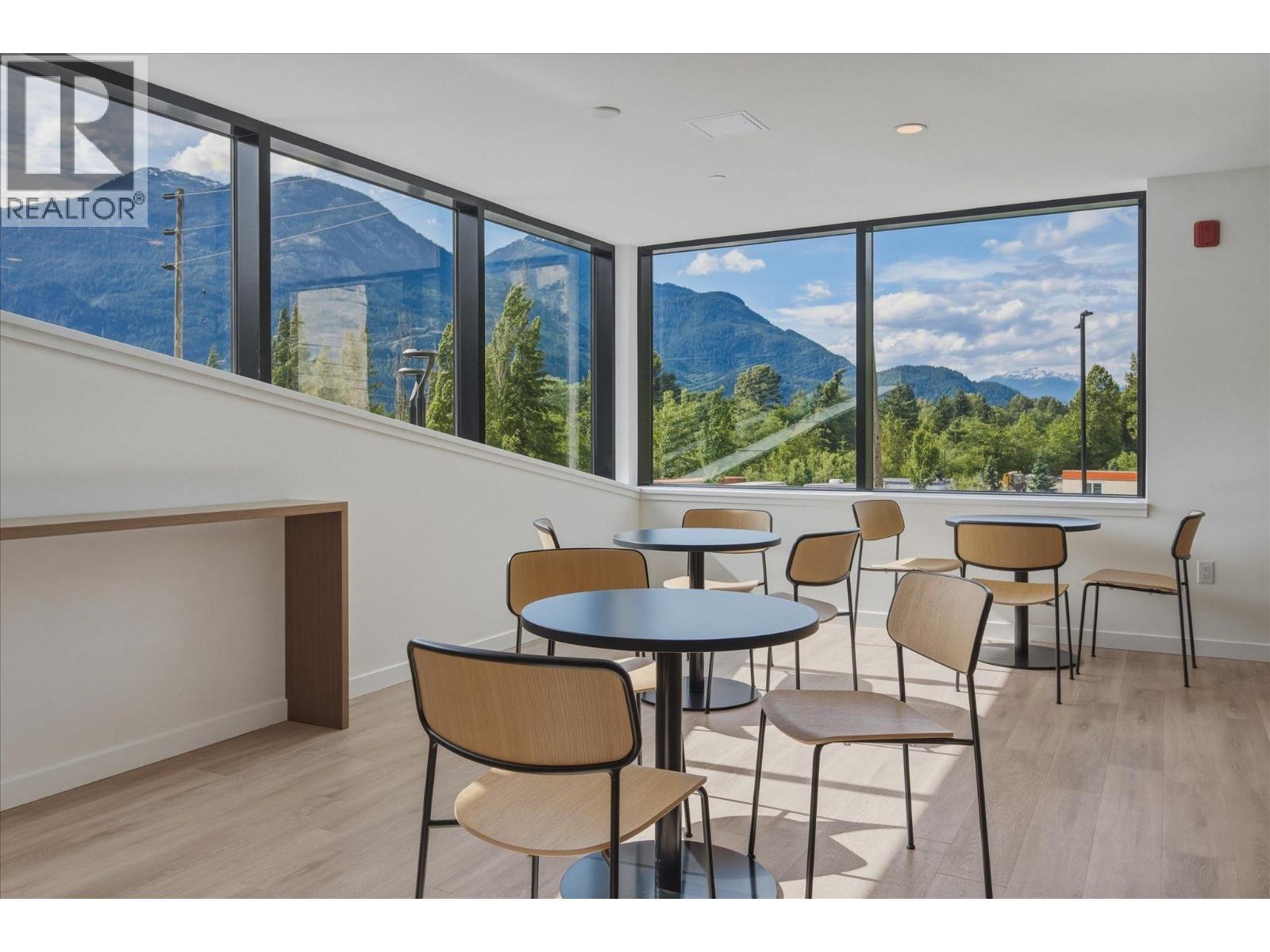 410 1500 Scott Crescent, Squamish, British Columbia  V8B 1G5 - Photo 22 - R3132108