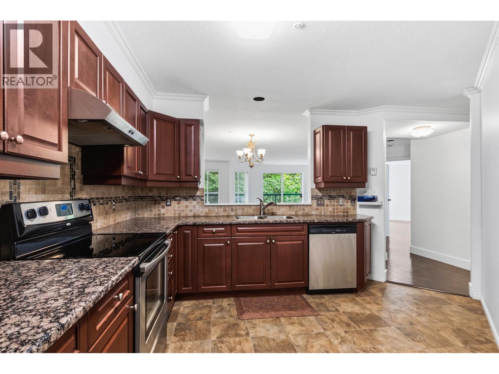 204 5656 Halley Avenue, Burnaby, British Columbia  V5H 2P8 - Photo 9 - R3133076
