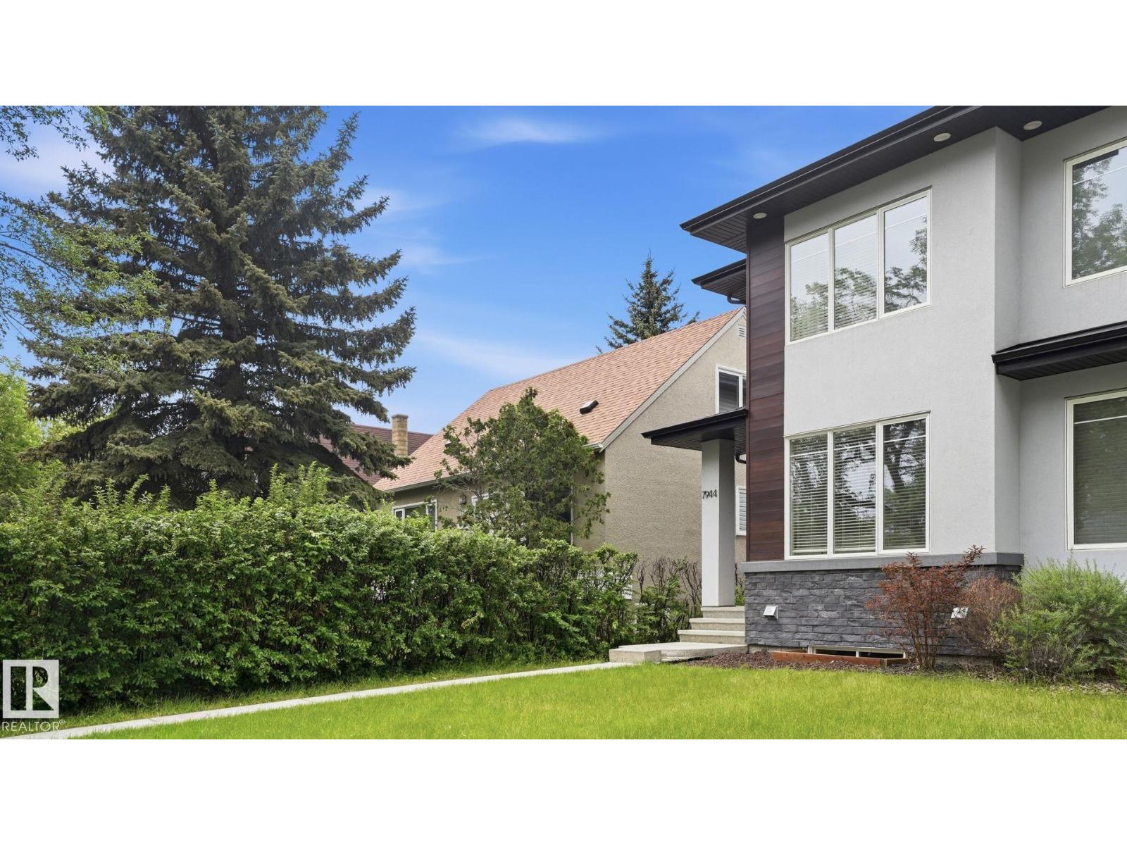 7944 81 Av NW, Edmonton, Alberta  T6C 0V7 - Photo 1 - E4491331