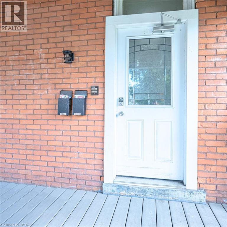 11 Aikman Avenue Unit# Apt 1, Hamilton, Ontario  L8M 1P6 - Photo 2 - 40837465