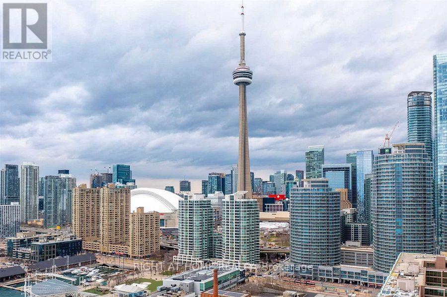 2801 (Ph 1) - 228 Queens Quay W, Toronto, Ontario  M5J 1B5 - Photo 3 - C13411010