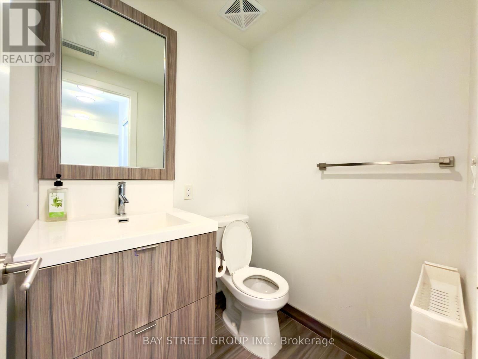 824 - 38 Cameron Street, Toronto, Ontario  M5T 0C3 - Photo 7 - C13411038