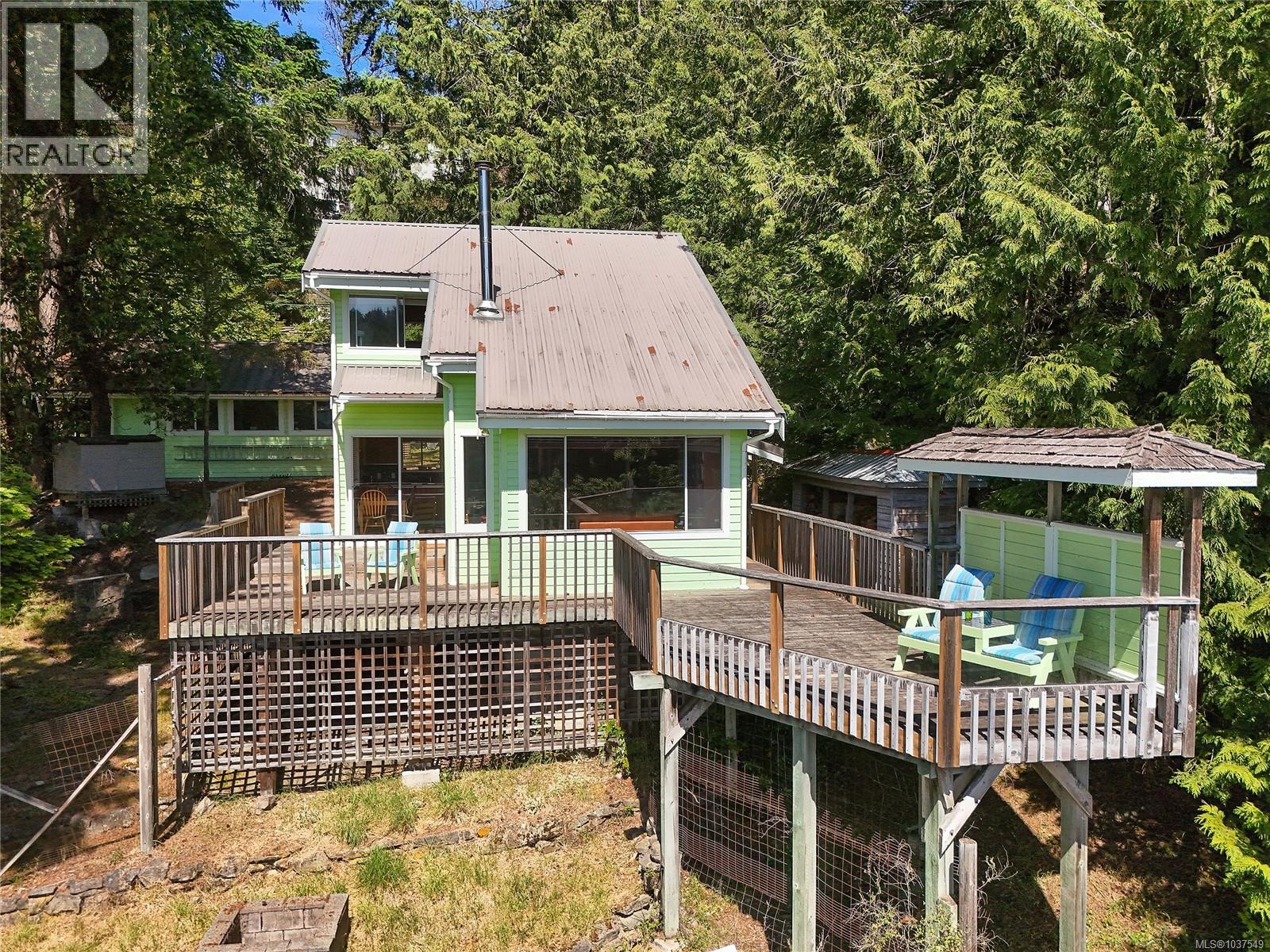 248 Leighton Lane, Mayne Island, British Columbia  V0N 2J2 - Photo 11 - 1037549